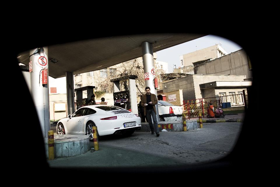 تعریف خاص ایران از خودرو لوکس تعریف خاص ایران از خودرو لوکس