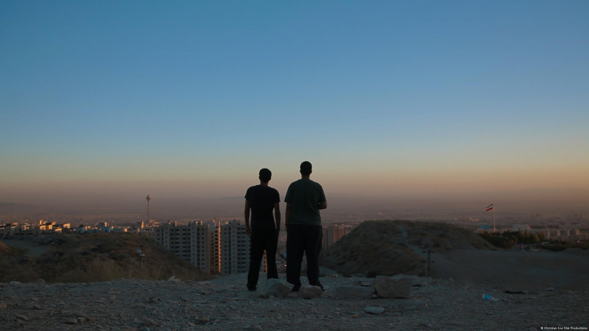 دانلود فیلم ایران پرجوش و خروش