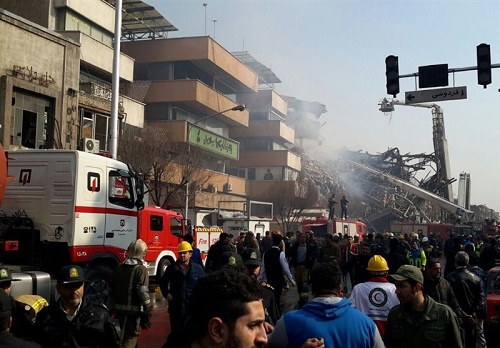 ساختمان پلاسکو در تهران فرو ریخت 