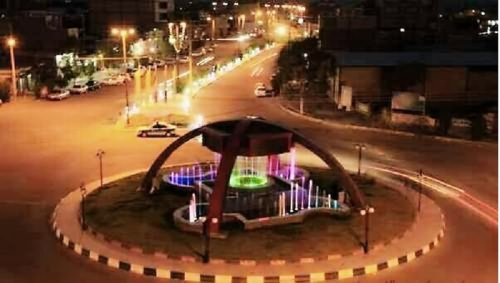 کمر خمیده قلعه گنج زیر فشار بحران آب کمر خمیده قلعه گنج زیر فشار بحران آب