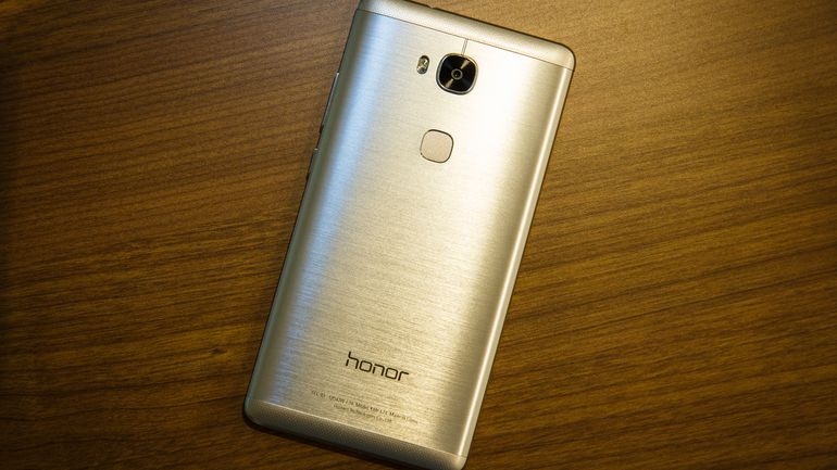 نتیجه تصویری برای ‪Huawei Honor 5X ایران جیب‬‏