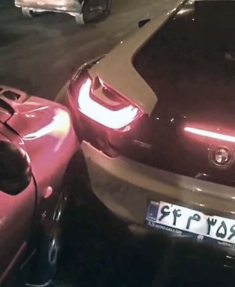  تصادف یک دستگاه پژو 206 با یک BMW I8 در خیابان جردن تهران