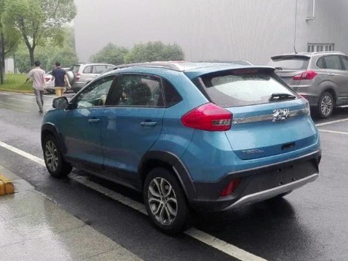 خودروی جدید MVM X22