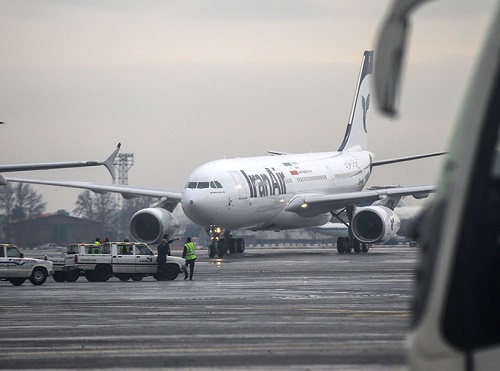 فرود دومین ایرباس 330 مدرن به ایران در فرودگاه مهرآباد