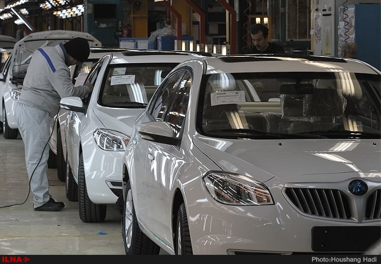 خط تولید پارس خودرو 