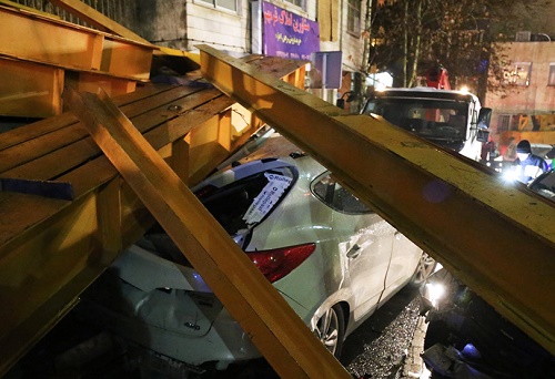 برخود تریلی-حامل بار آهن