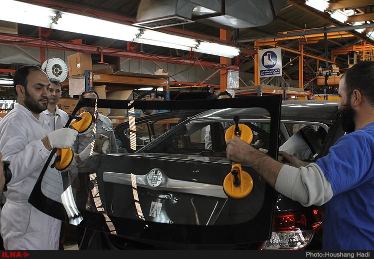 خط تولید پارس خودرو 