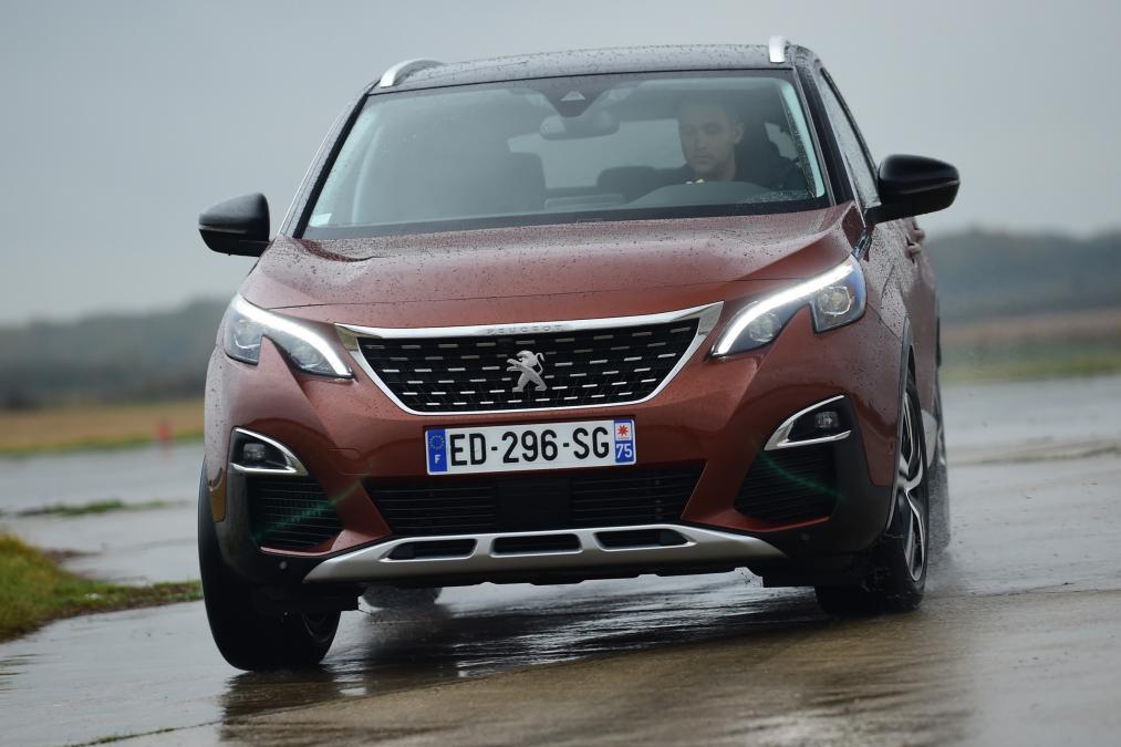 peugeot-3008-review-2017