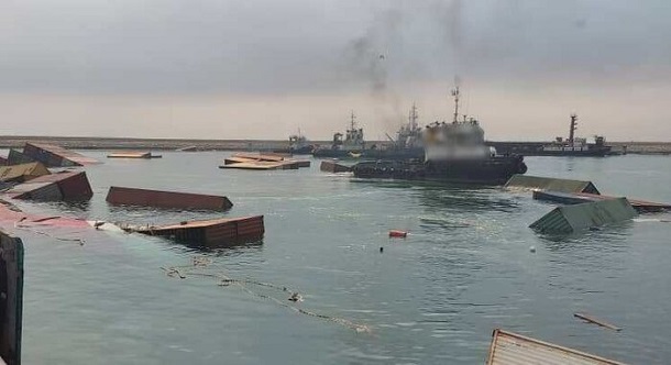 غرق شدن یک شناور خارجی در جنوب ایران