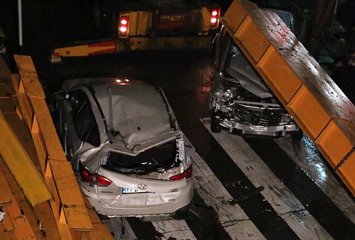 برخود تریلی-حامل بار آهن