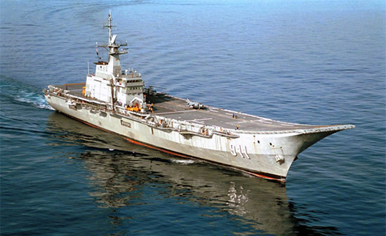 هیولاهای روی آب؛ ۱۰ ناو هواپیمابر برتر و قدرتمند جهان هیولاهای روی آب؛ ۱۰ ناو هواپیمابر برتر و قدرتمند جهان